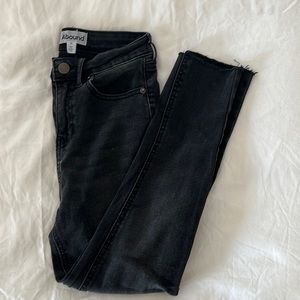 Black skinny jeans never worn
